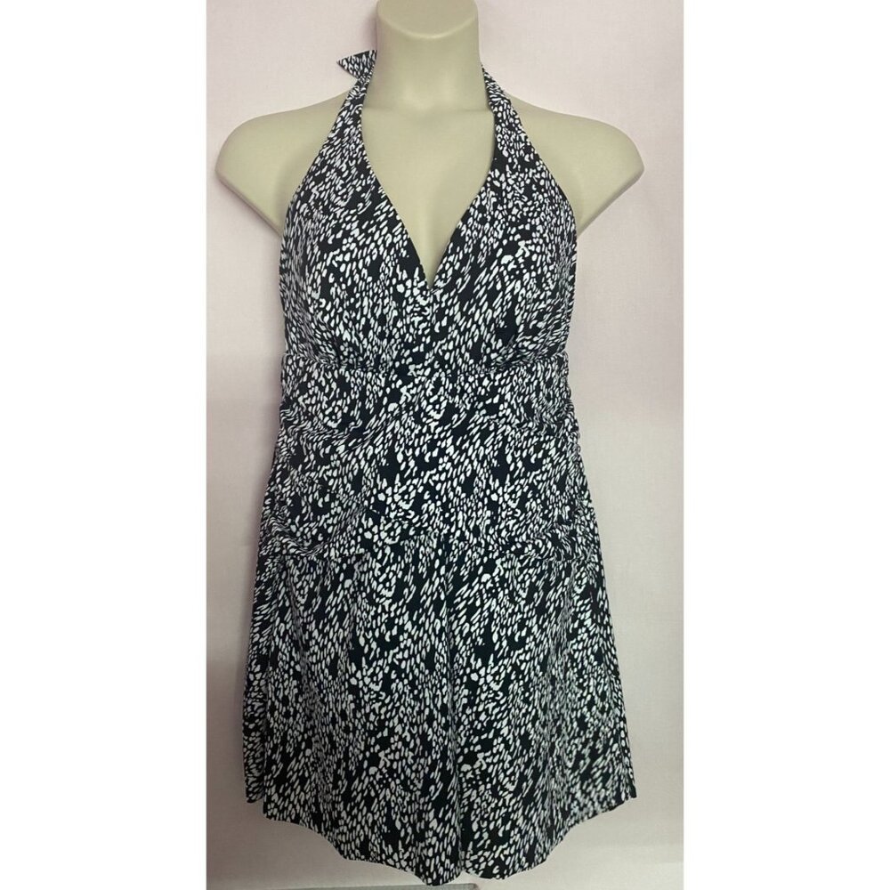 Swimsuits for All Women's Size 18 Black & White V-Neck Back Tie Swim Dress